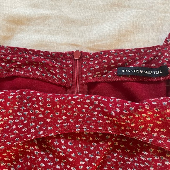 Brandy Melville floral dress - Picture 3 of 3